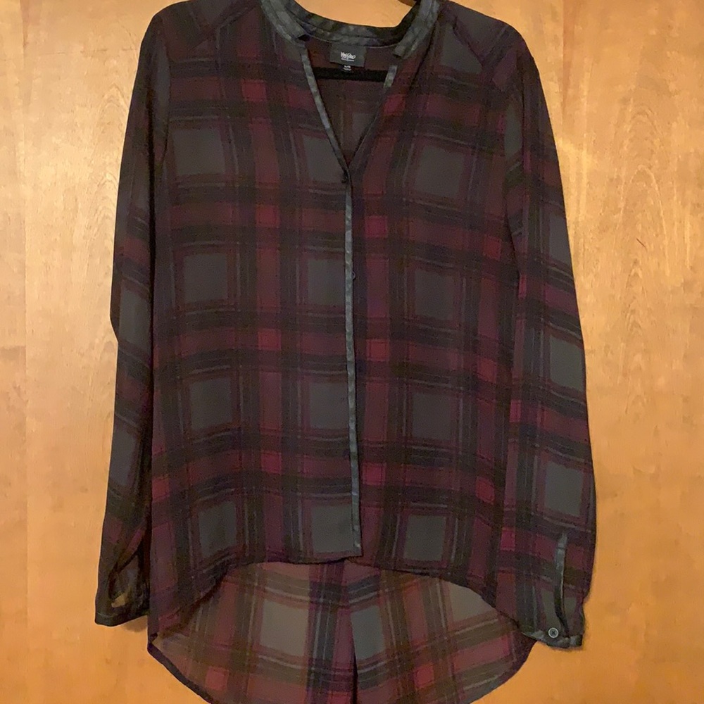 Black and wine color sheer long sleeve tunic length shirt